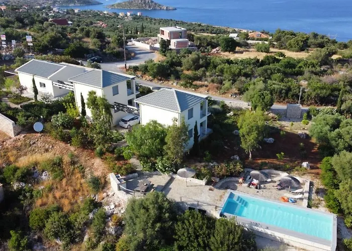Luxurious villa at a unique spot
